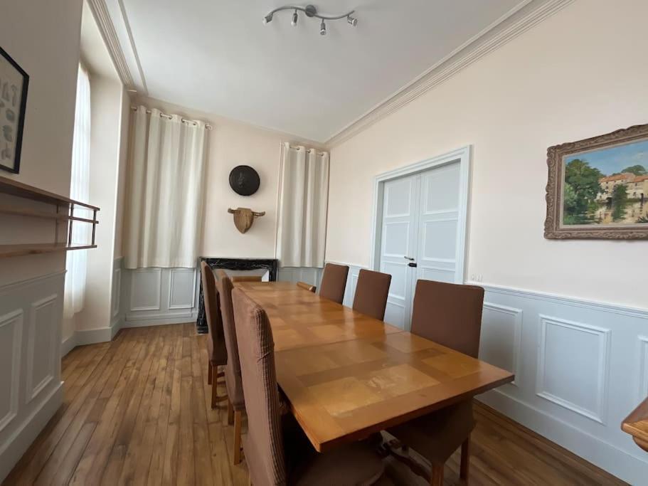 La Demeure De Margot - 24 Couchages Villa Villeneuve-sur-Yonne Bagian luar foto
