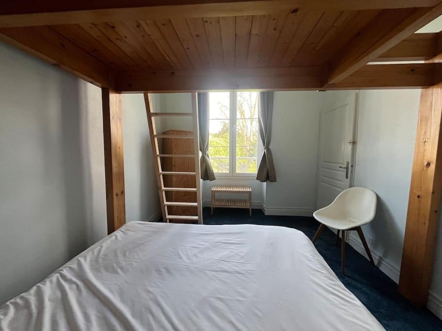 La Demeure De Margot - 24 Couchages Villa Villeneuve-sur-Yonne Bagian luar foto